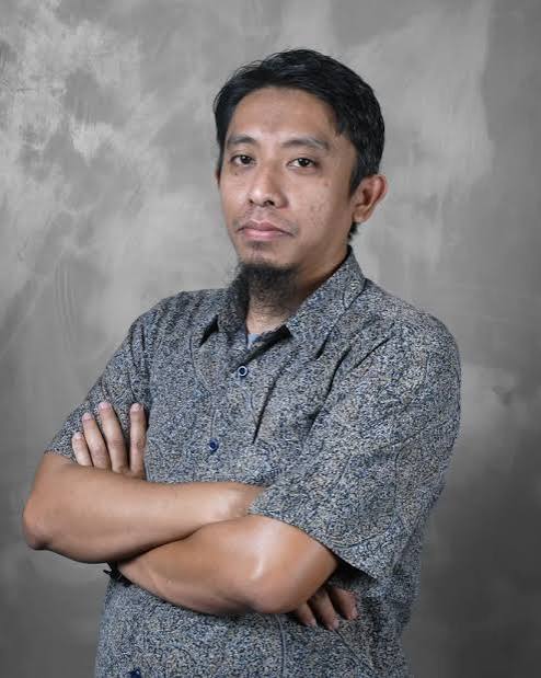Dr. Ir. Ramdan Satra, S.Kom., M.Kom., MTA.